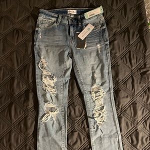 Studio Blue Aranza Mid Rise Cropped Distressed Skinny Jean (Size 25) NWT